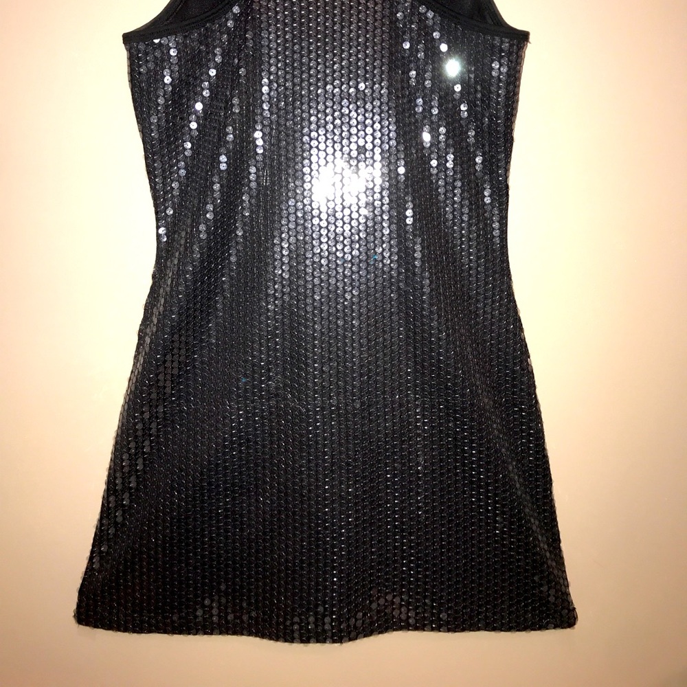 SHINY RACERBACK DRESS 🖤 - Picture 5 of 5